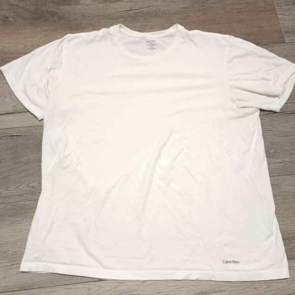 Calvin Klein White Plain Large Slim-Fit Crew-Neck Cotton T-Shirt - Picture 1 of 5